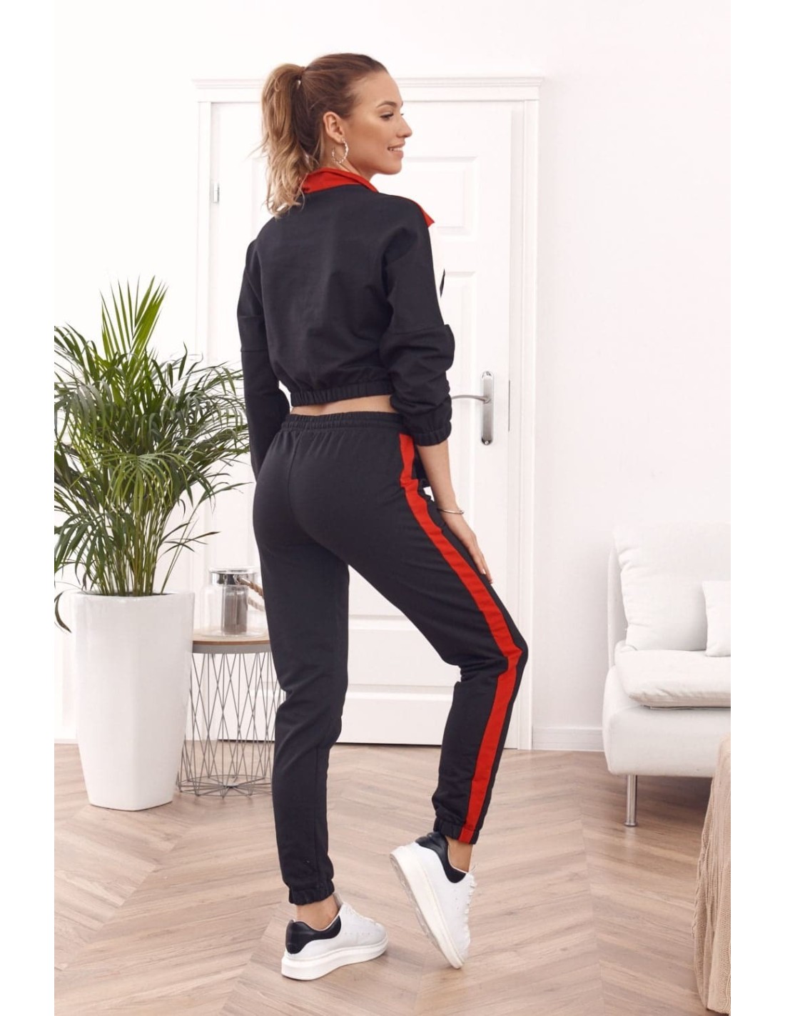 Bequemer Trainingsanzug, Sweatshirt mit Stehkragen und Hose, Rot und Schwarz 01039 - Online-Shop - Boutique